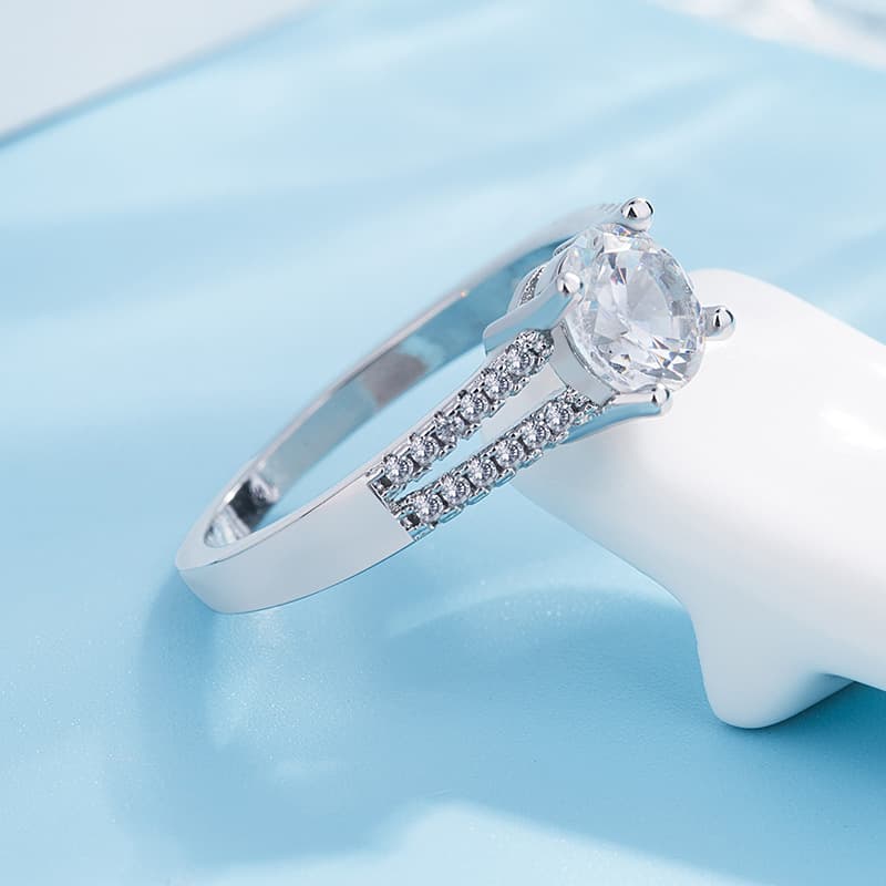 Women's Ring European And American Style Micro-Pave Cubic Zirconia